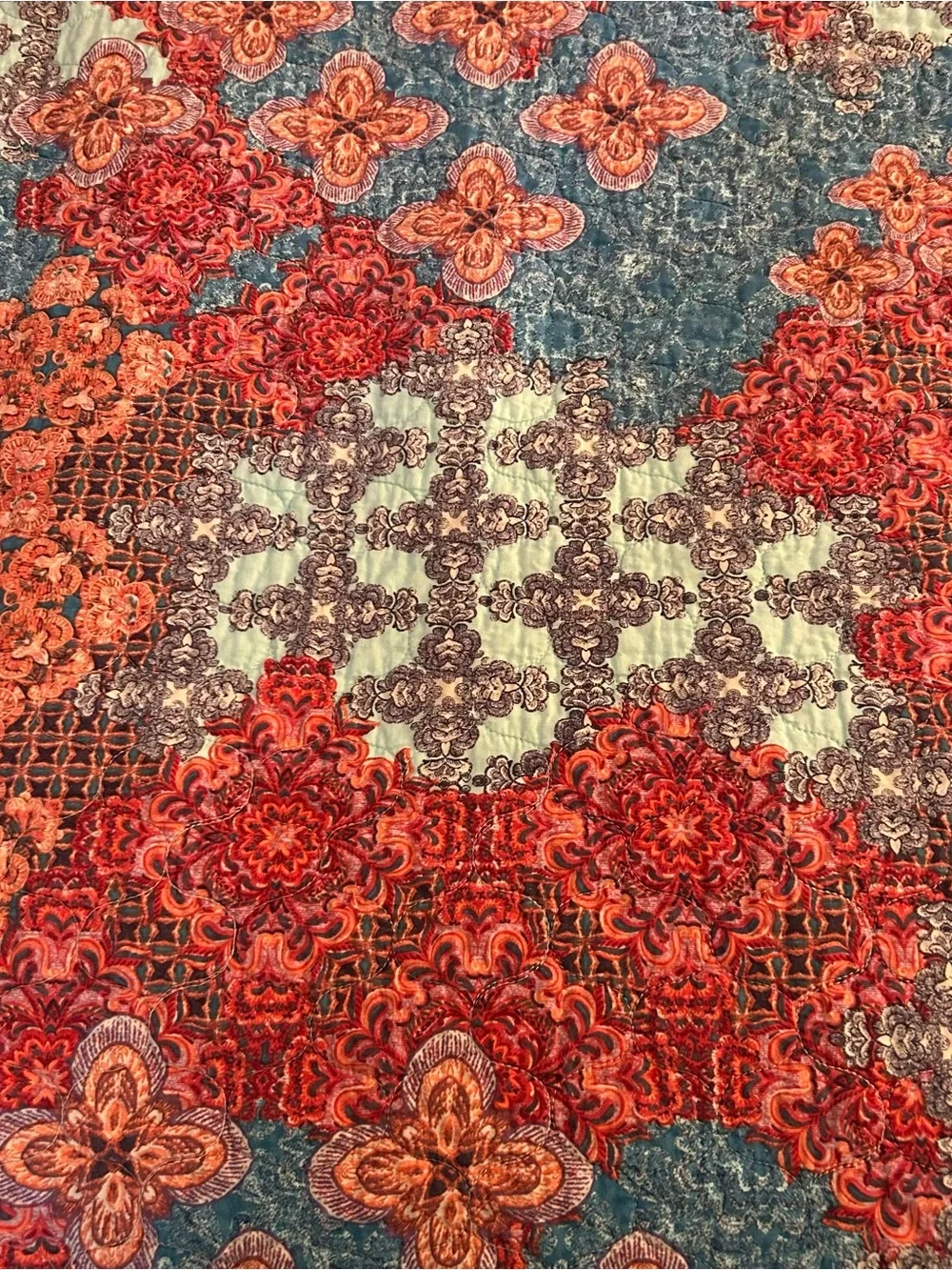 Bohemian Style Twin Quilt & Sham